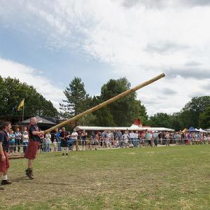 Tossing the Caber