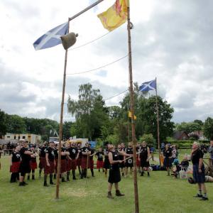 Sheaf Toss (Strohsackhochwurf)