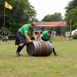 Barrel Rolls (Fass Rollen)